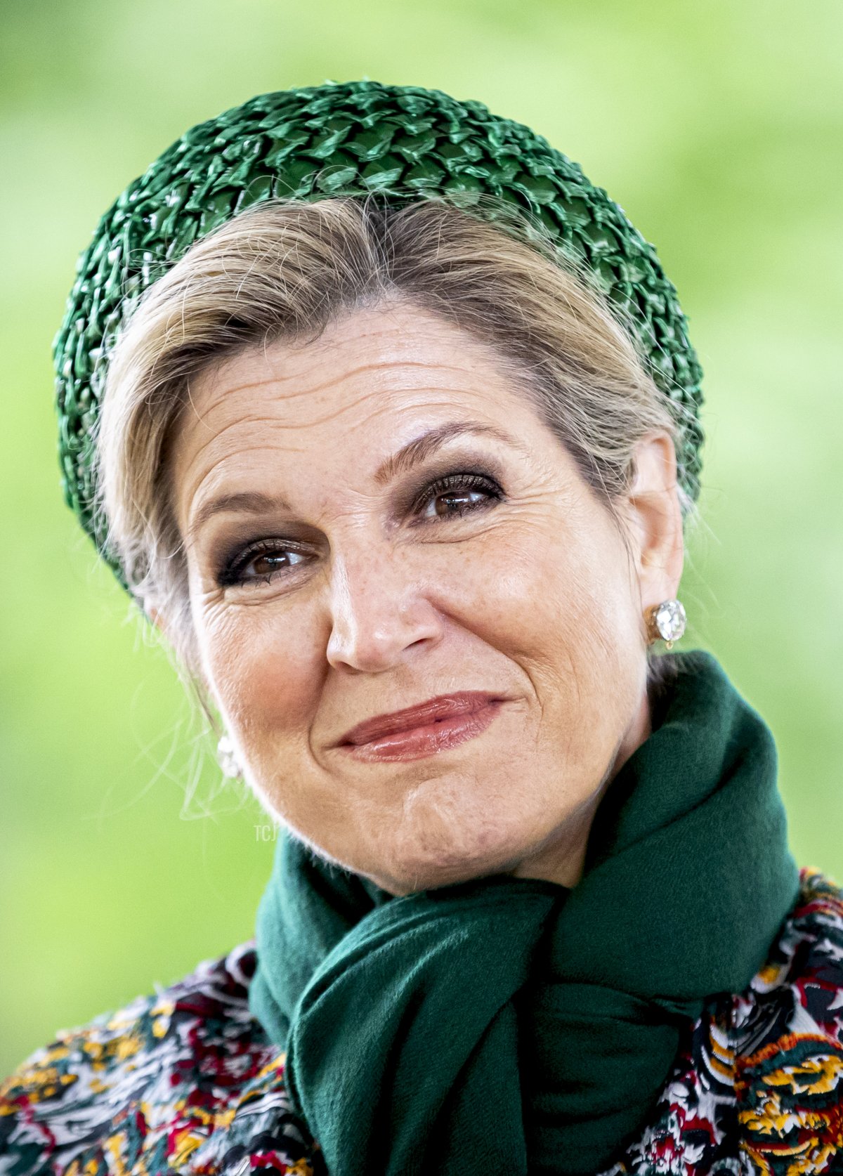 La regina Maxima dei Paesi Bassi visita i Passiespelen nel teatro all'aperto De Doolhof durante la loro visita nella regione del Nord-Limburgo il 27 maggio 2021 a Venlo, Paesi Bassi