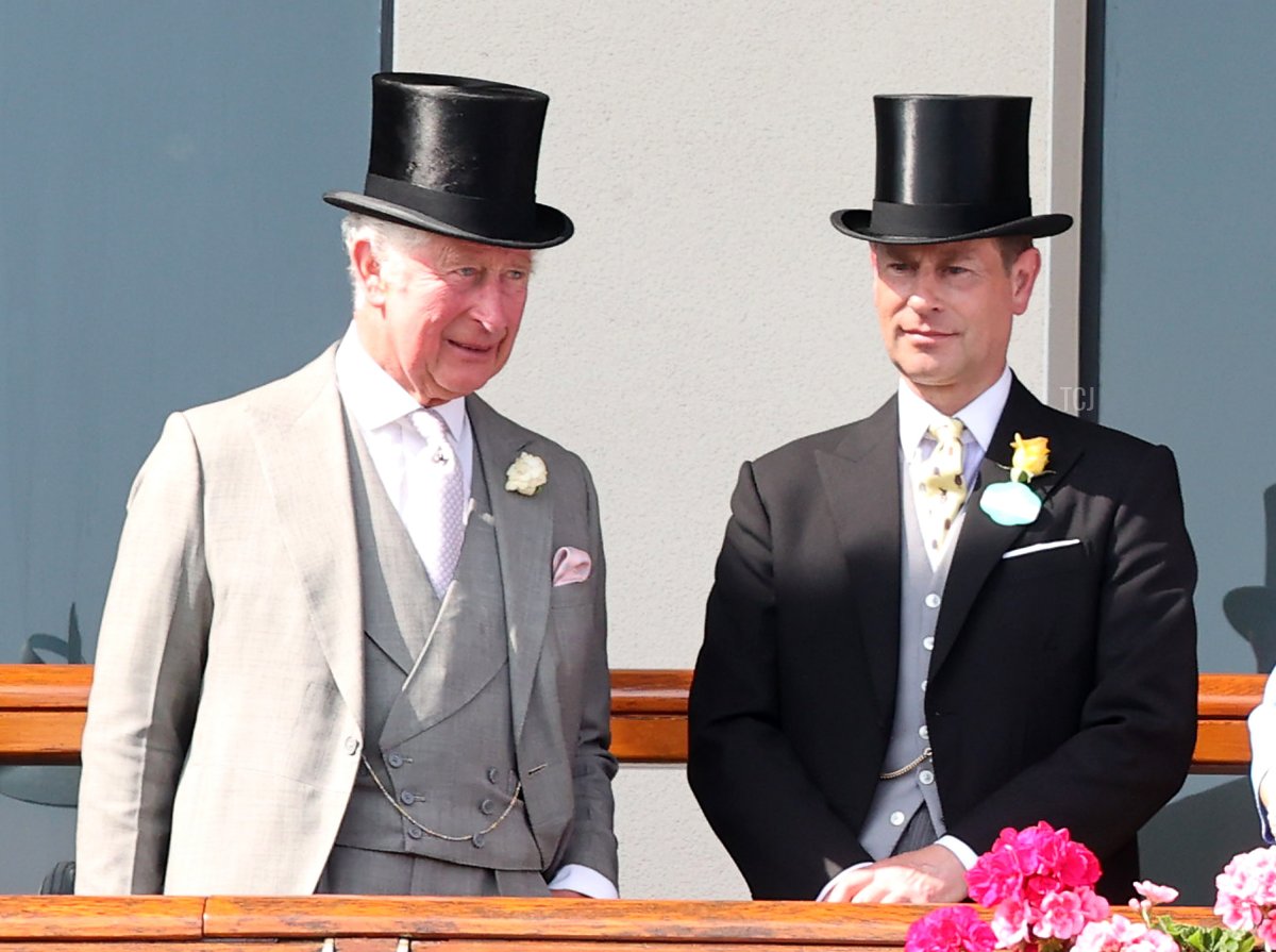 Il Principe Carlo, Principe di Galles e il Principe Edoardo, Conte di Wessex durante il Royal Ascot 2021 all'ippodromo di Ascot il 15 giugno 2021 ad Ascot, Inghilterra