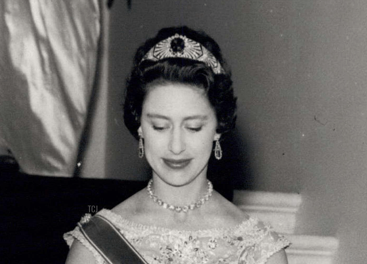 La Principessa Margaret partecipa a una cena di Stato presso la Residenza del Governatore Generale, Port of Spain, Trinidad, Aprile 1958