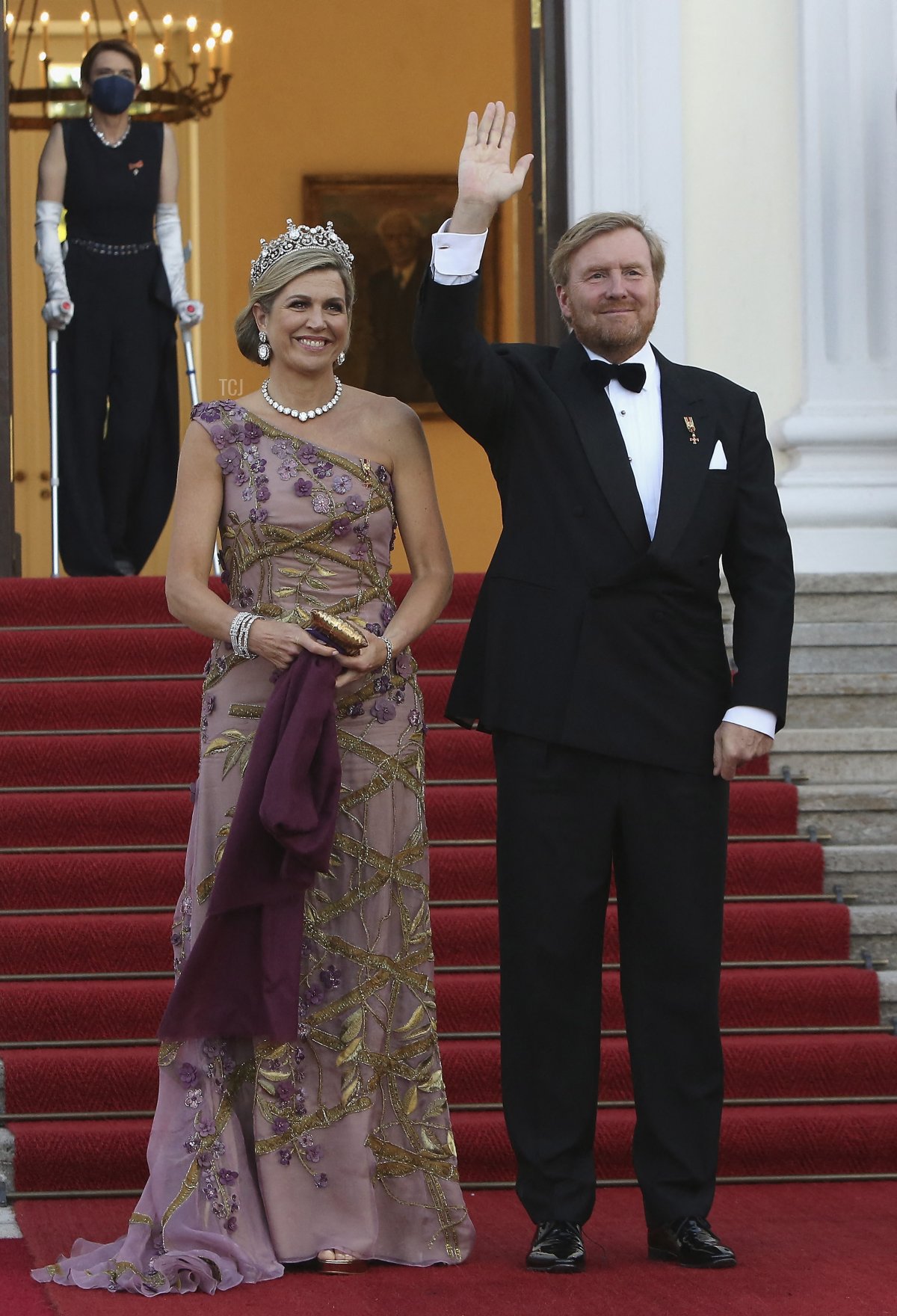 Re Willem-Alexander e Regina Maxima dei Paesi Bassi arrivano per una cena di Stato in loro onore al palazzo presidenziale Bellevue a Berlino il 5 luglio 2021