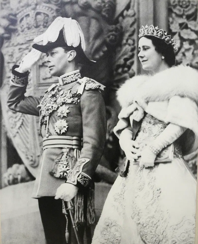 Il re Giorgio VI e la regina Elisabetta al Palazzo del Parlamento di Ottawa, 19 maggio 1939