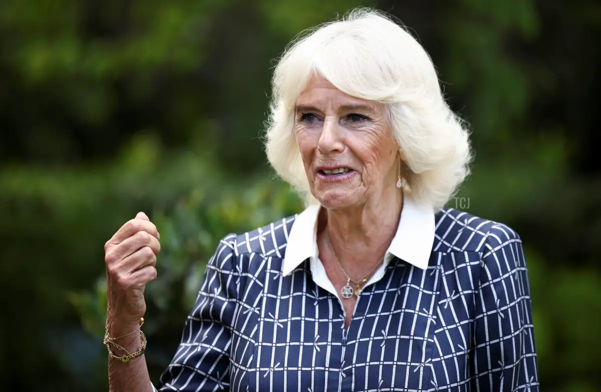 Camilla, Duchessa di Cornovaglia visita Helen & Douglas House il 13 luglio 2021 a Oxford, Inghilterra