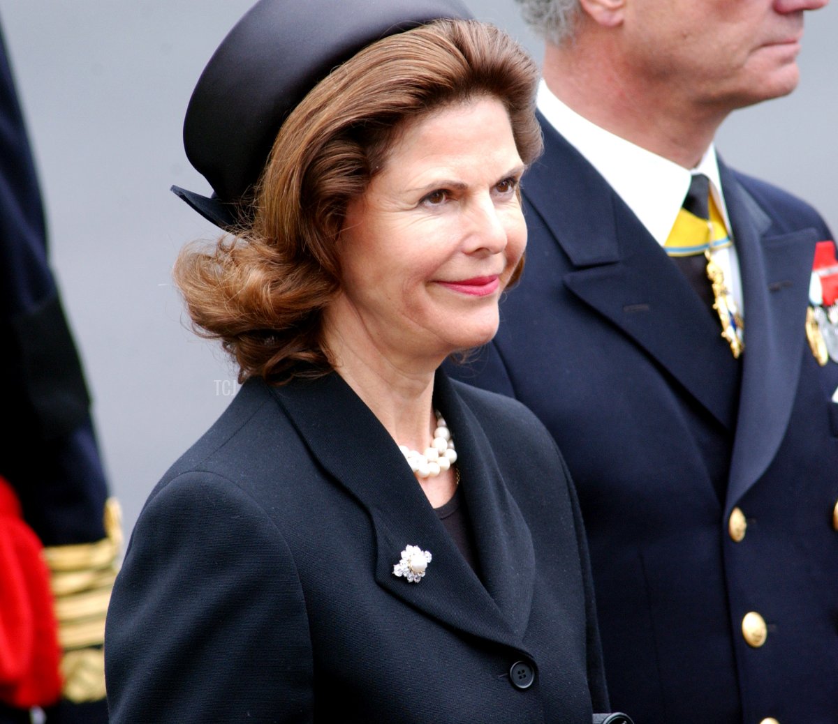 Queen Silvia of Sweden leaves Westminster Abbey following the state funeral of the Queen Mother April 9, 2002 in London