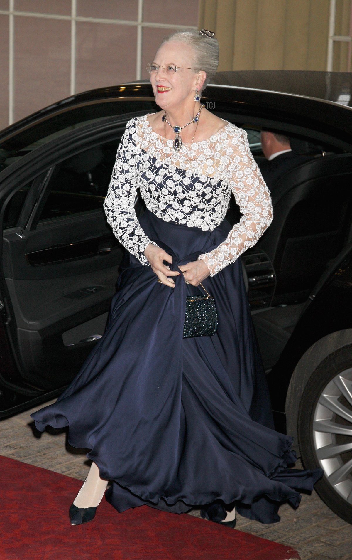 La Regina Margrethe II di Danimarca partecipa a una cena per Sovrani stranieri per commemorare il Giubileo di Diamante a Buckingham Palace il 18 maggio 2012 a Londra, Inghilterra