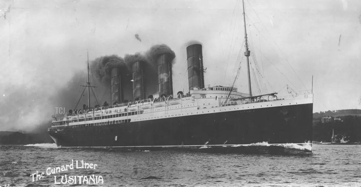 Circa 1914: Il transatlantico Cunard 'The Lusitania'