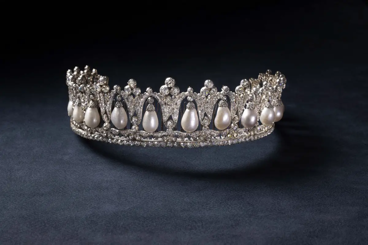 La tiara Poiré di perle