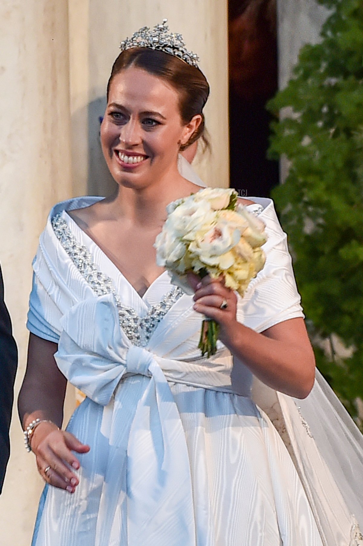 La Principessa Nina di Grecia e Danimarca lascia la Cattedrale Ortodossa di Atene dopo la cerimonia di matrimonio il 23 ottobre 2021 ad Atene, Grecia