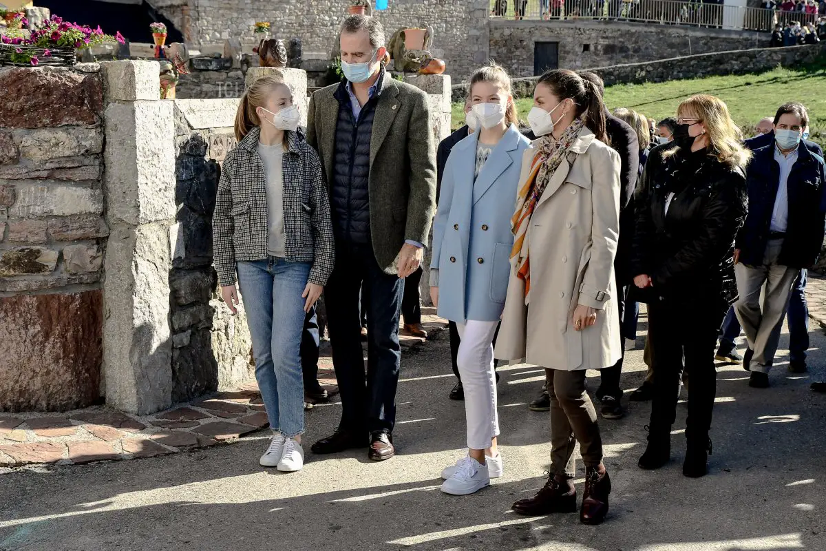 Princess Leonor, King Felipe of Spain, Princess Sofia and Queen Letizia of Spain during their visit to Santa Maria del Puerto de Somiedo, which has been honoured as the 2021 Best Asturian Village, the day after the 'Princesa de Asturias' Awards on October 23, 2021 in Santa Maria del Puerto de Somiedo, Spain