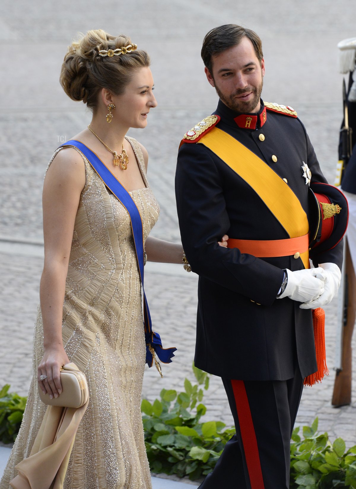 La Principessa Stephanie di Lussemburgo (A sinistra) e il Principe Guillaume di Lussemburgo arrivano l'8 giugno 2013 alla cappella reale per la cerimonia nuziale della Principessa Madeleine di Svezia e Christopher O'Neill, al Castello Reale di Stoccolma, il 8 giugno 2013