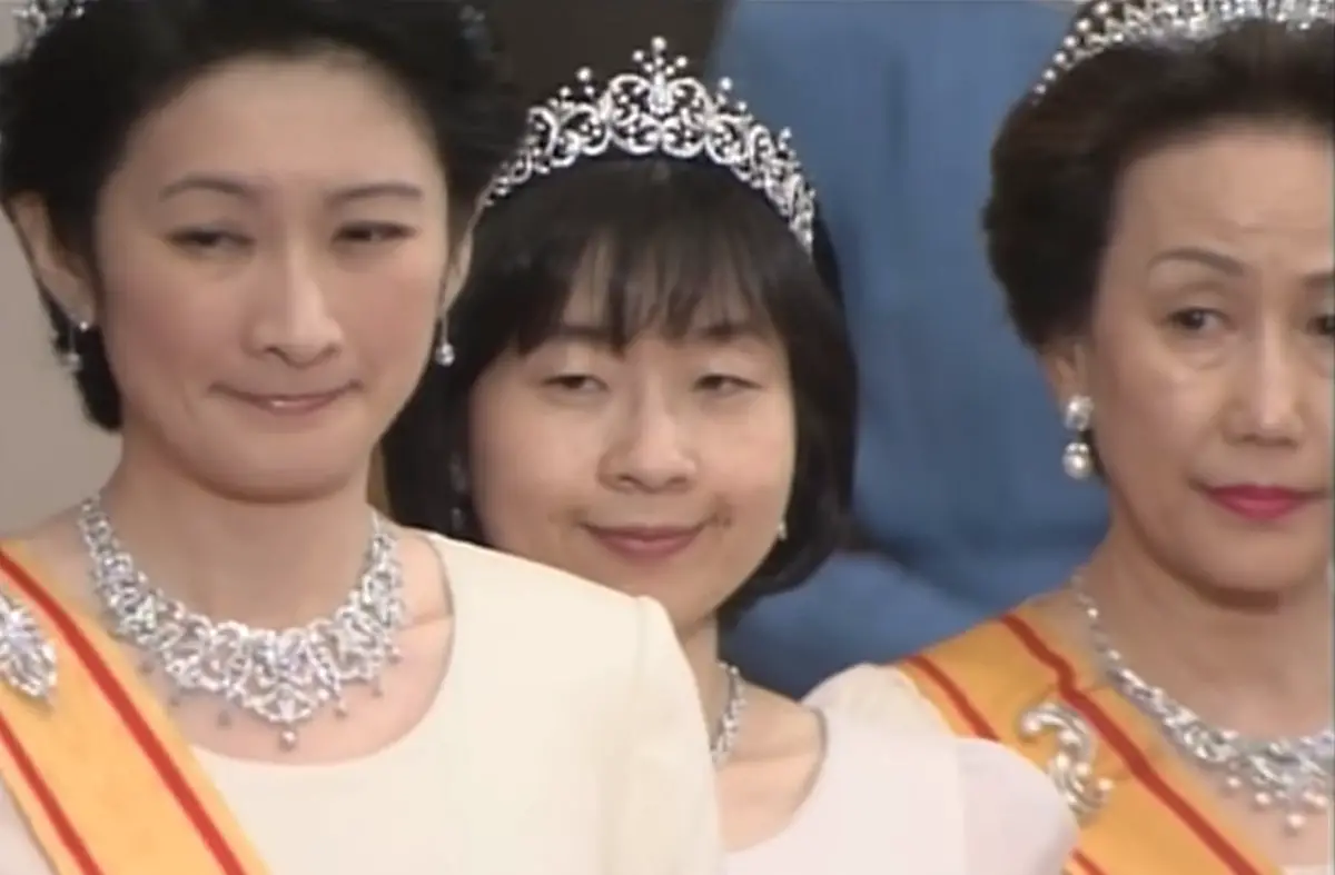 La Principessa Sayako indossa la sua tiara di diamanti, 2005