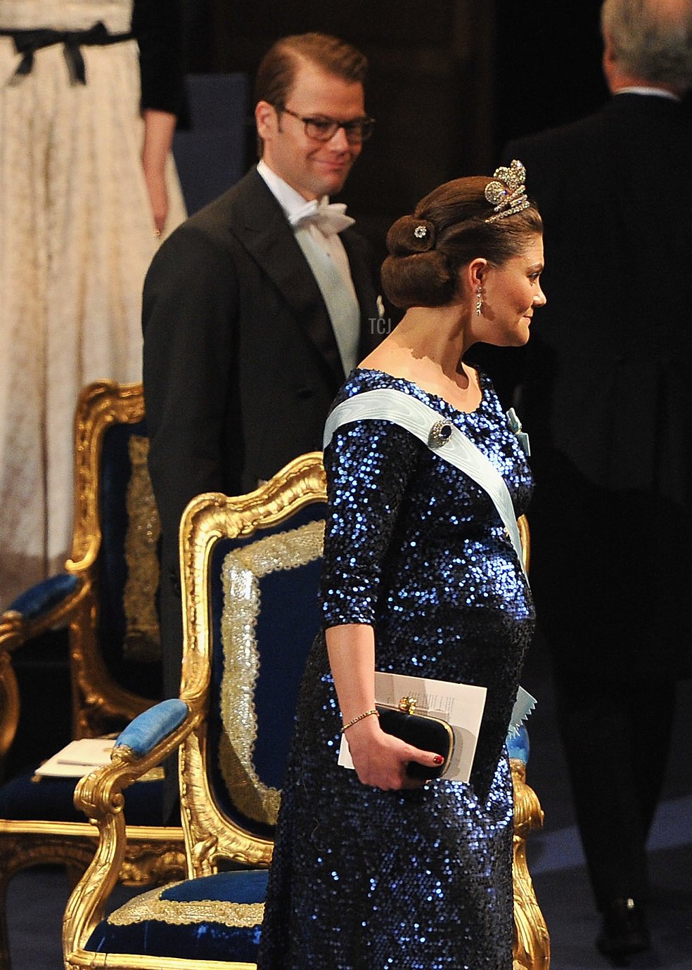 La Principessa Vittoria di Svezia e il Principe Daniel di Svezia sono sul palco durante la Cerimonia di Premiazione del Premio Nobel 2011 presso la Sala Concerti il 10 dicembre 2011 a Stoccolma, Svezia