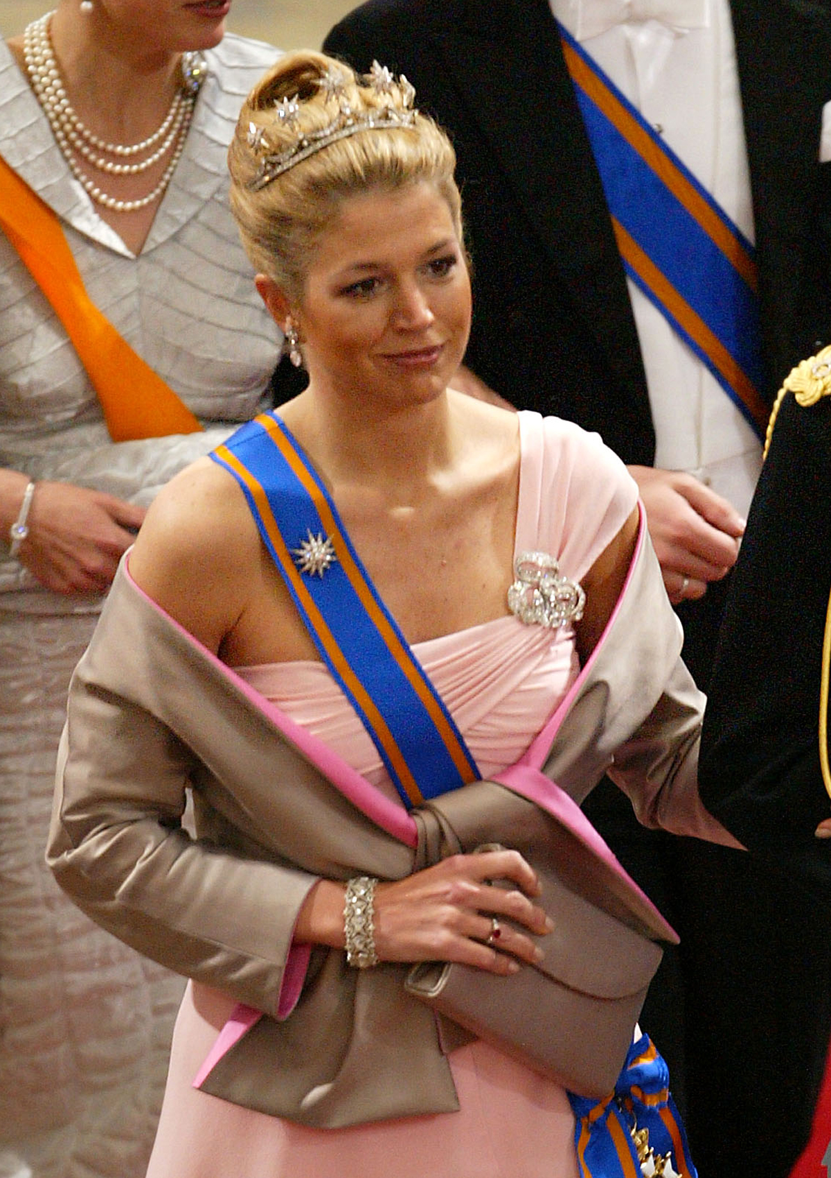 La principessa Maxima dei Paesi Bassi partecipa al matrimonio del principe ereditario Frederik e della principessa Mary di Danimarca a Copenaghen il 14 maggio 2004 (Sean Gallup/Getty Images)