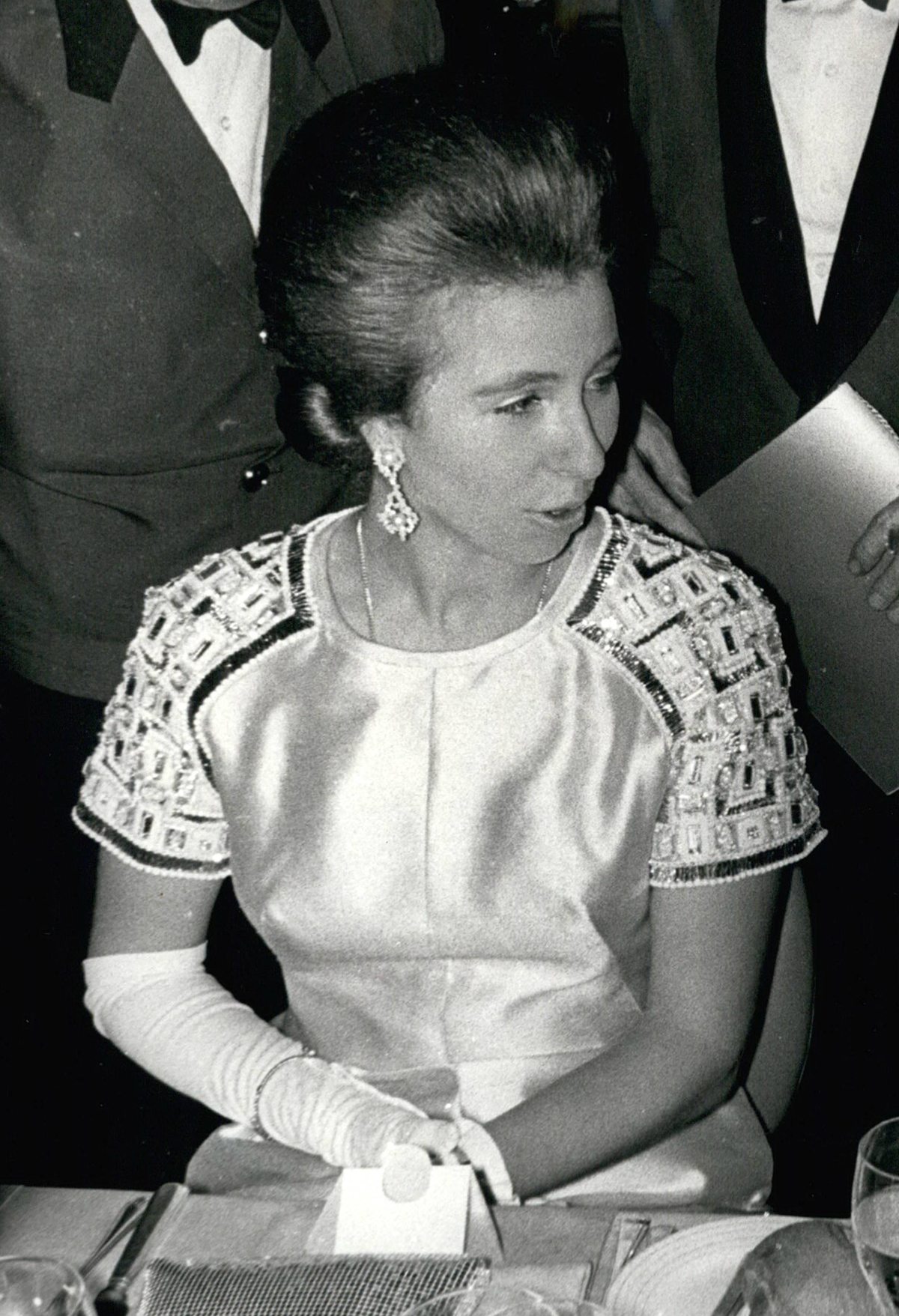 La Principessa Anne partecipa a una gala reale a favore del World Wildlife Fund l'11 novembre 1970 (Keystone Press/Alamy)