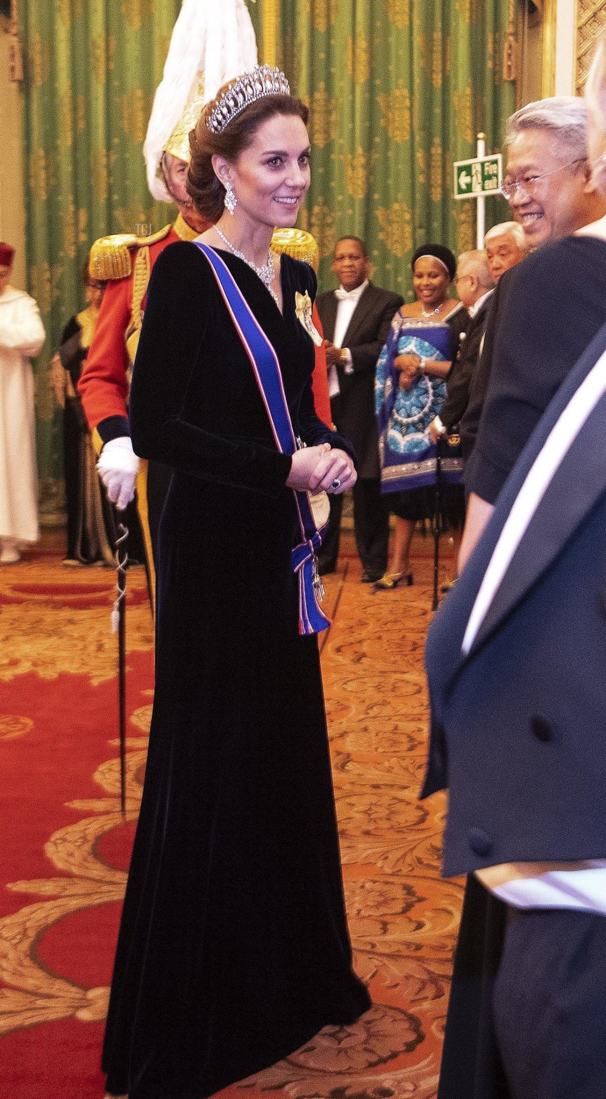 Catherine, Duchessa di Cambridge durante una ricezione serale per i membri del Corpo Diplomatico al Buckingham Palace l'11 dicembre 2019 a Londra, Inghilterra