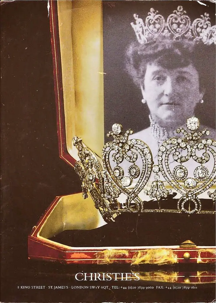 La Tiara di Manchester sulla copertina di un catalogo Christie's