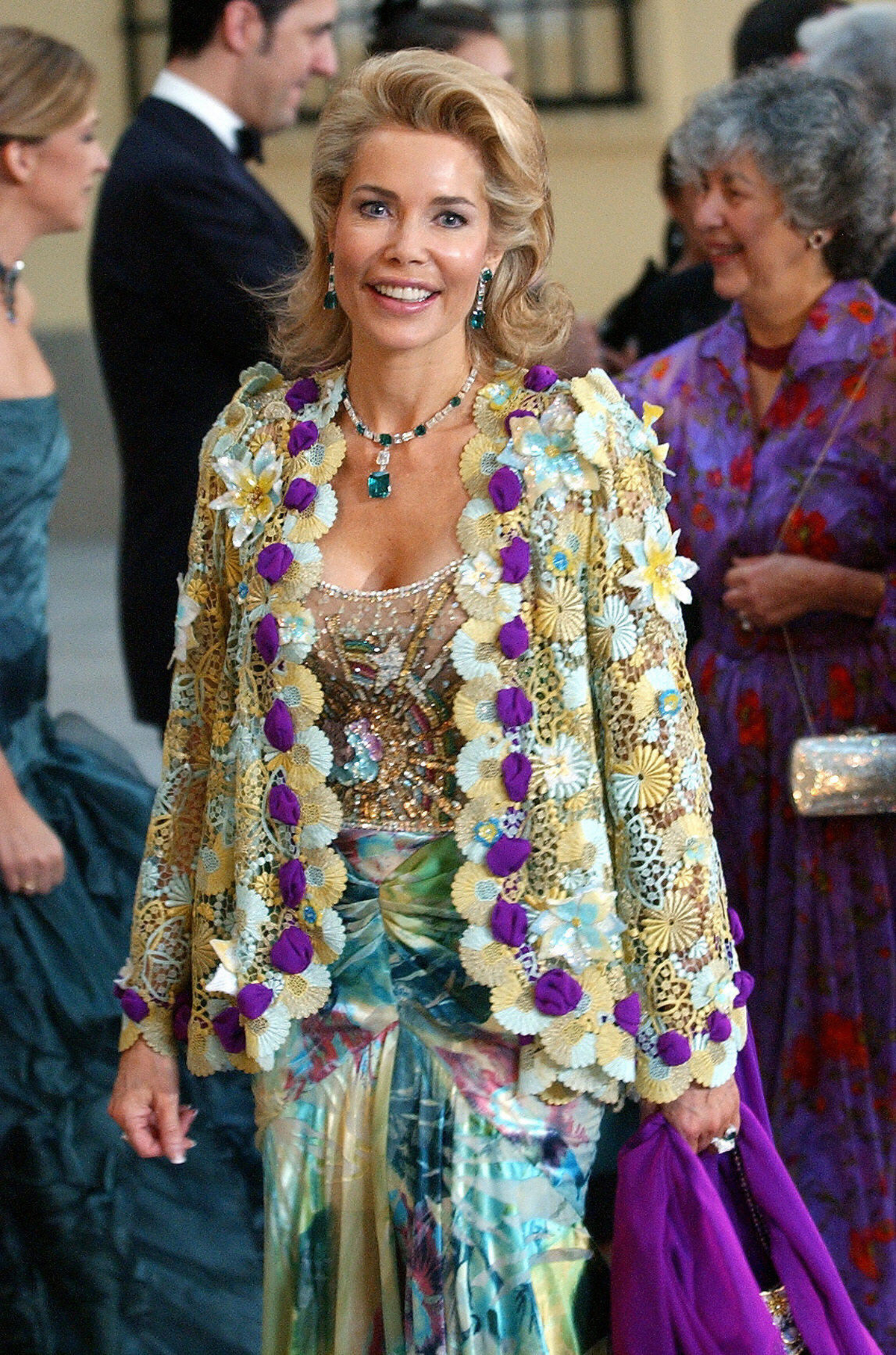 La Begum Aga Khan partecipa a una cena ufficiale al Palazzo Reale di El Pardo la notte prima del matrimonio del Principe delle Asturie e Letizia Ortiz Rocasolano, 21 maggio 2004 (BERNARDO RODRIGUEZ/AFP/Getty Images)