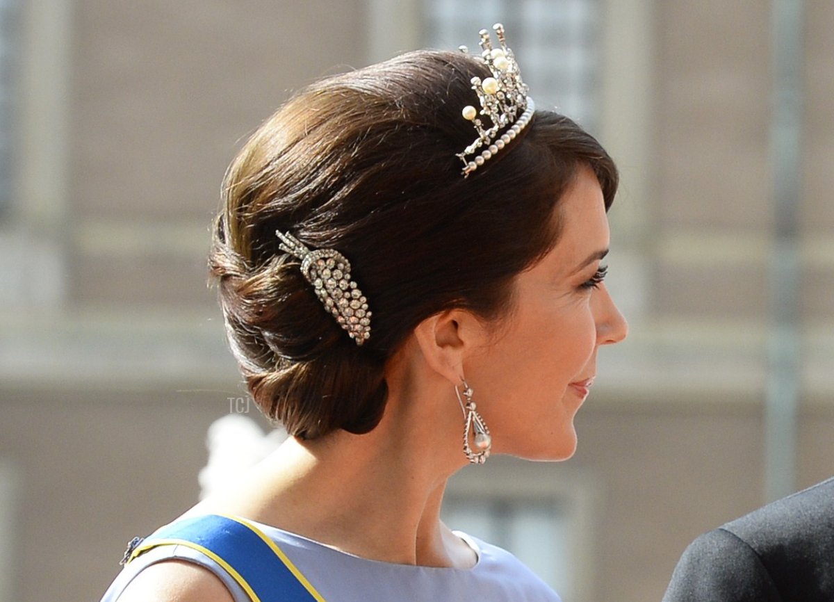 La Principessa Maria di Danimarca (a sinistra) e il Principe Frederik di Danimarca arrivano per il matrimonio del Principe Carl Philip di Svezia e Sofia Hellqvist al Palazzo di Stoccolma il 13 giungo 2015