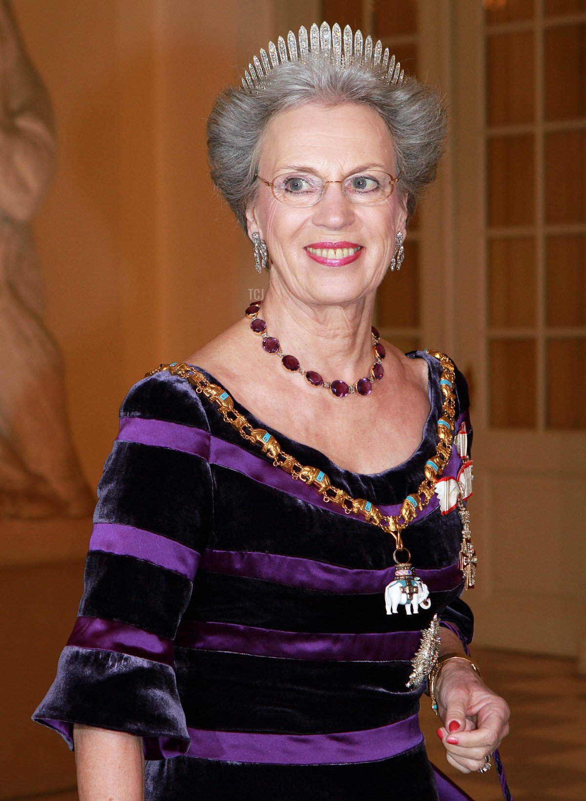 La Principessa Benedikte di Danimarca arriva per la Cena di Gala al Castello di Christiansborg in occasione del 40° anniversario di regno della Regina danese Margrethe a Copenaghen, Danimarca, 15 gennaio 2012