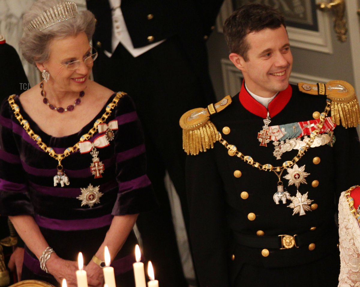 La Principessa Benedikte di Danimarca arriva al Banchetto al Palazzo di Christiansborg in occasione del 40° anniversario di regno della Regina danese Margrethe a Copenaghen, Danimarca, 15 gennaio 2012