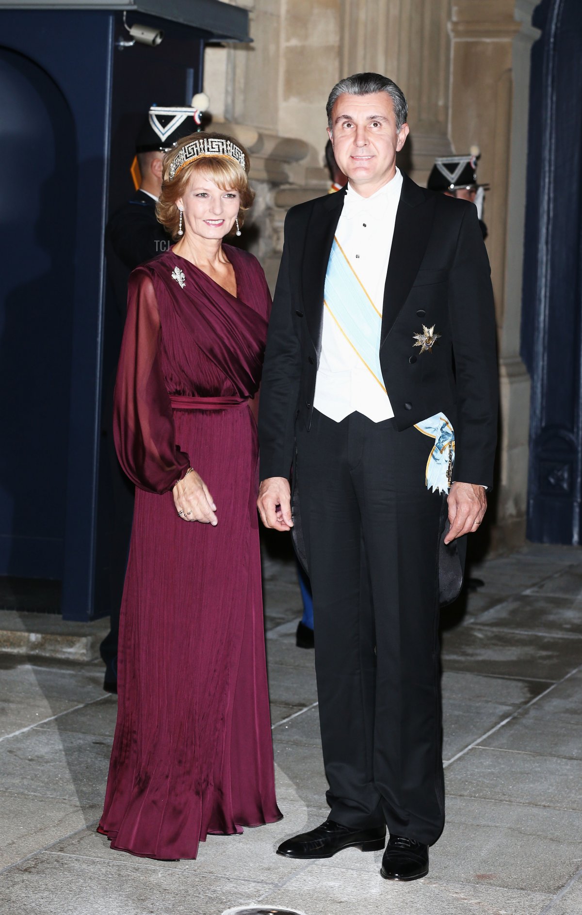 La Principessa Margarita di Romania e il Principe Radu di Romania partecipano alla cena di gala per il matrimonio del Principe Guillaume di Lussemburgo e Stéphanie de Lannoy al Palazzo Granducale il 19 ottobre 2012 in Lussemburgo