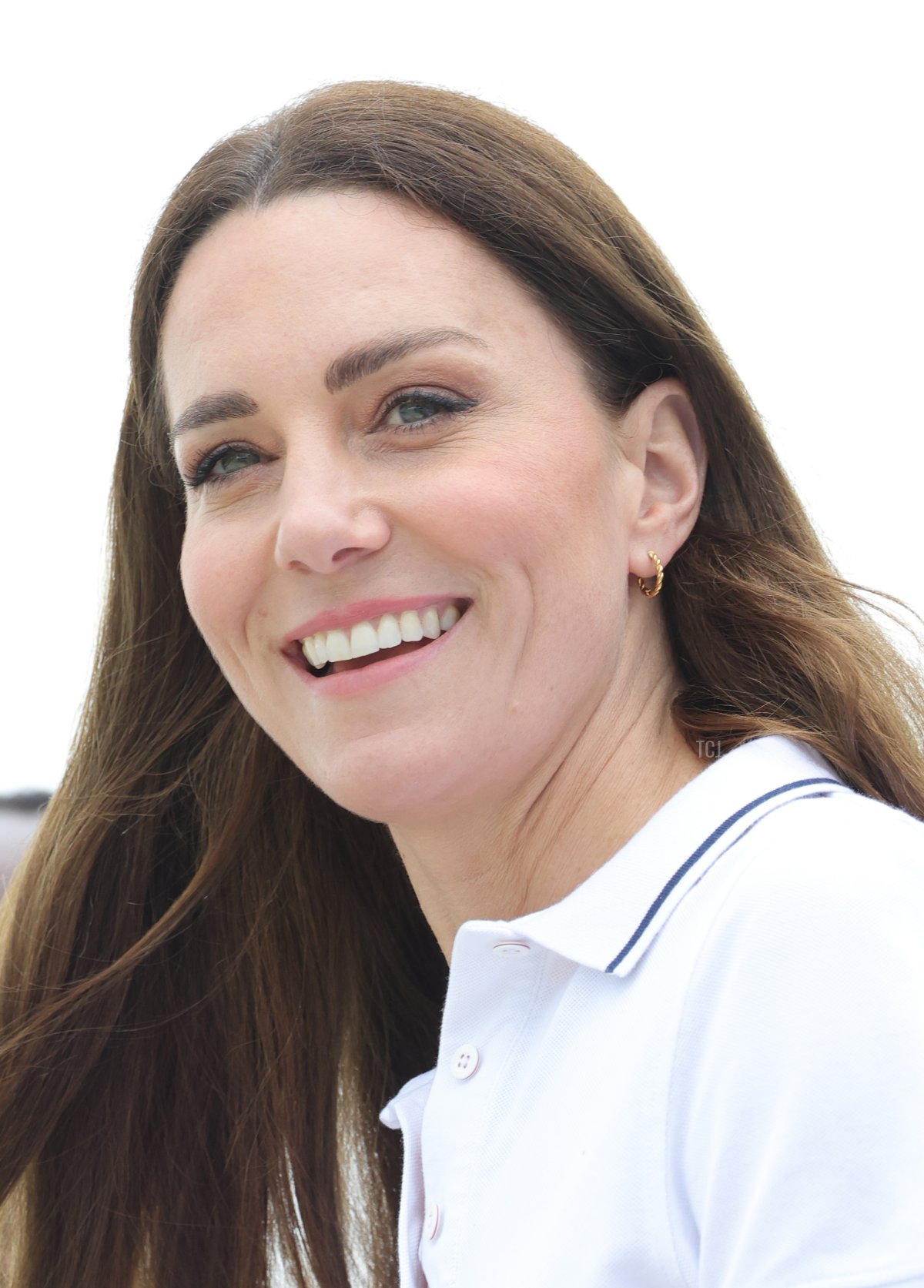 Catherine, duchessa di Cambridge mentre partecipa al Platinum Jubilee Sailing Regatta con il Principe William