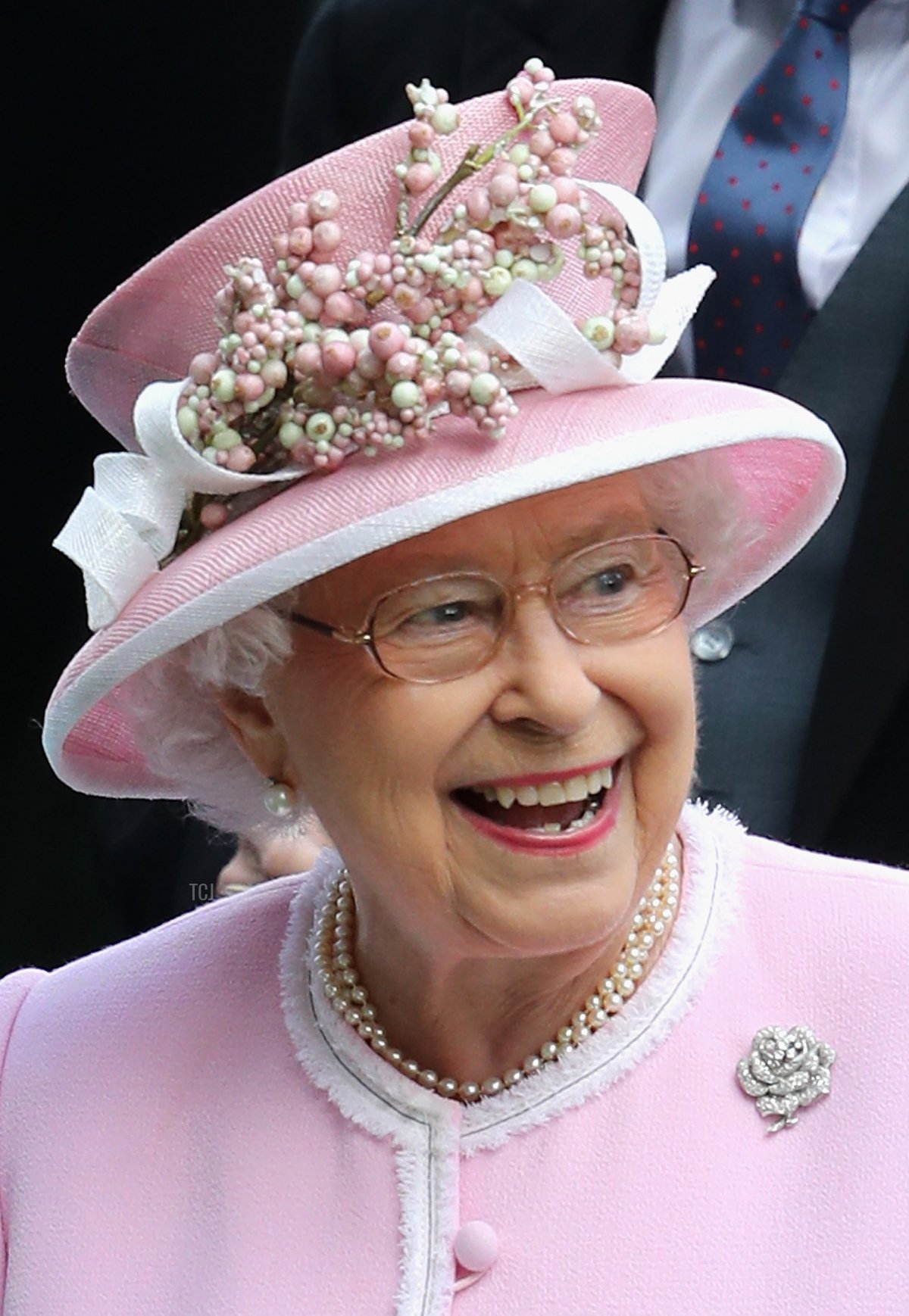 Regina Elisabetta II partecipa alla seconda giornata di Royal Ascot all'Ascot Racecourse il 15 giugno 2016 (Chris Jackson/Getty Images)