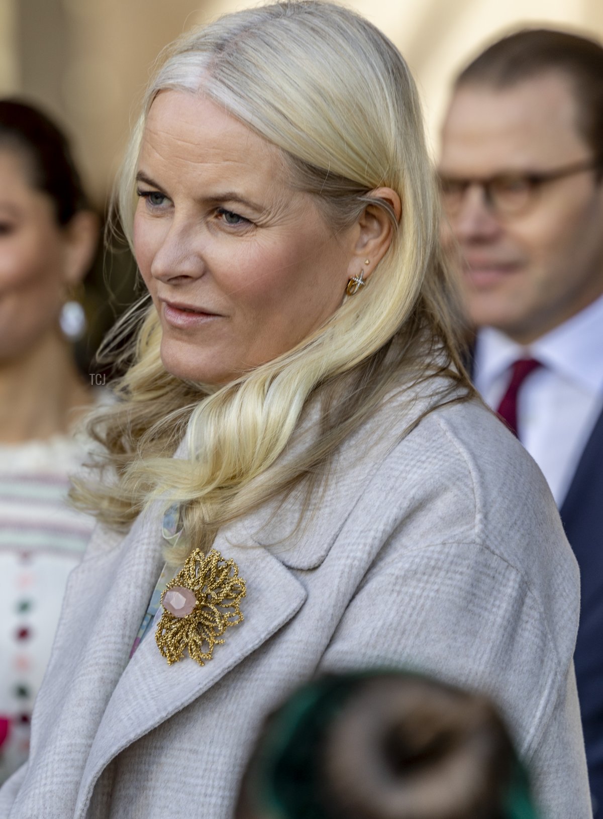 La Principessa Vittoria di Svezia, la Principessa Mette-Marit di Norvegia e il Principe Daniel arrivano a un evento presso il Kulturhuset il 02 maggio 2022 a Stoccolma, Svezia