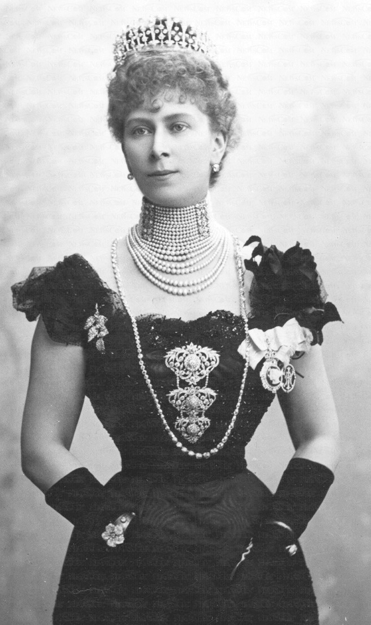 Queen Mary, photographed by W. & D. Downey in a session ahead of the royal tour of Canada in 1901