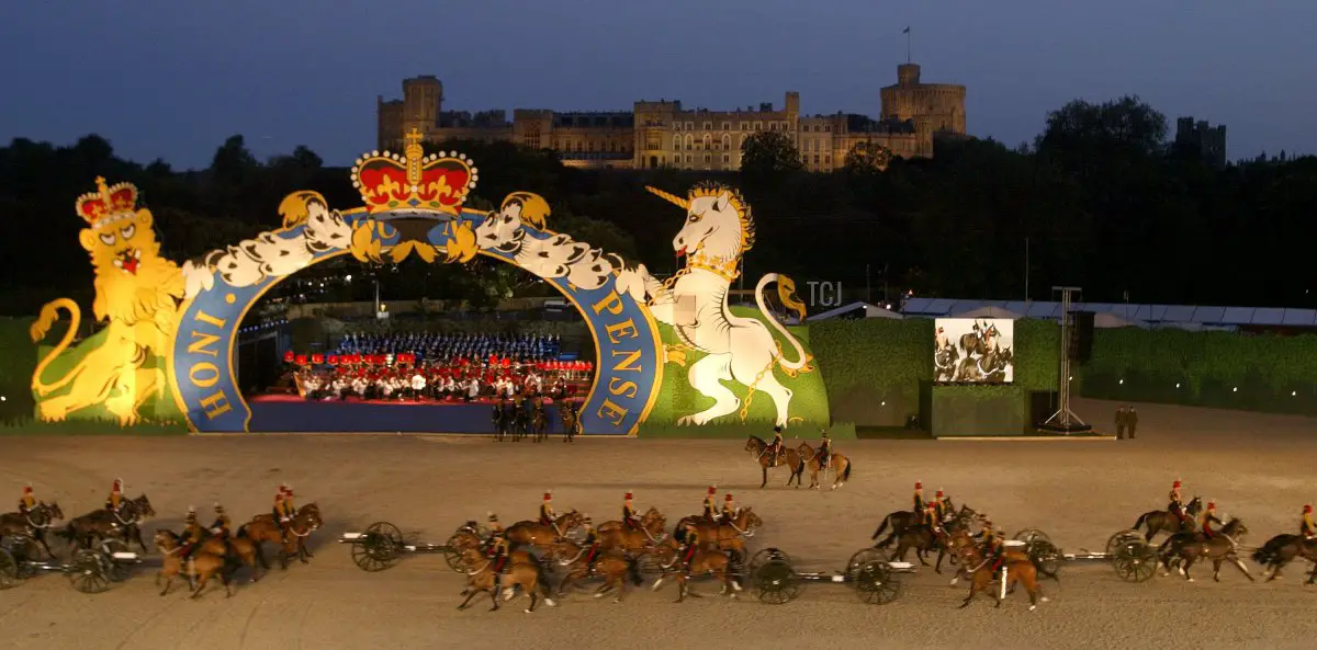 Soldati del Re, Royal Horse Artillery durante la parata il 18 Maggio 2002