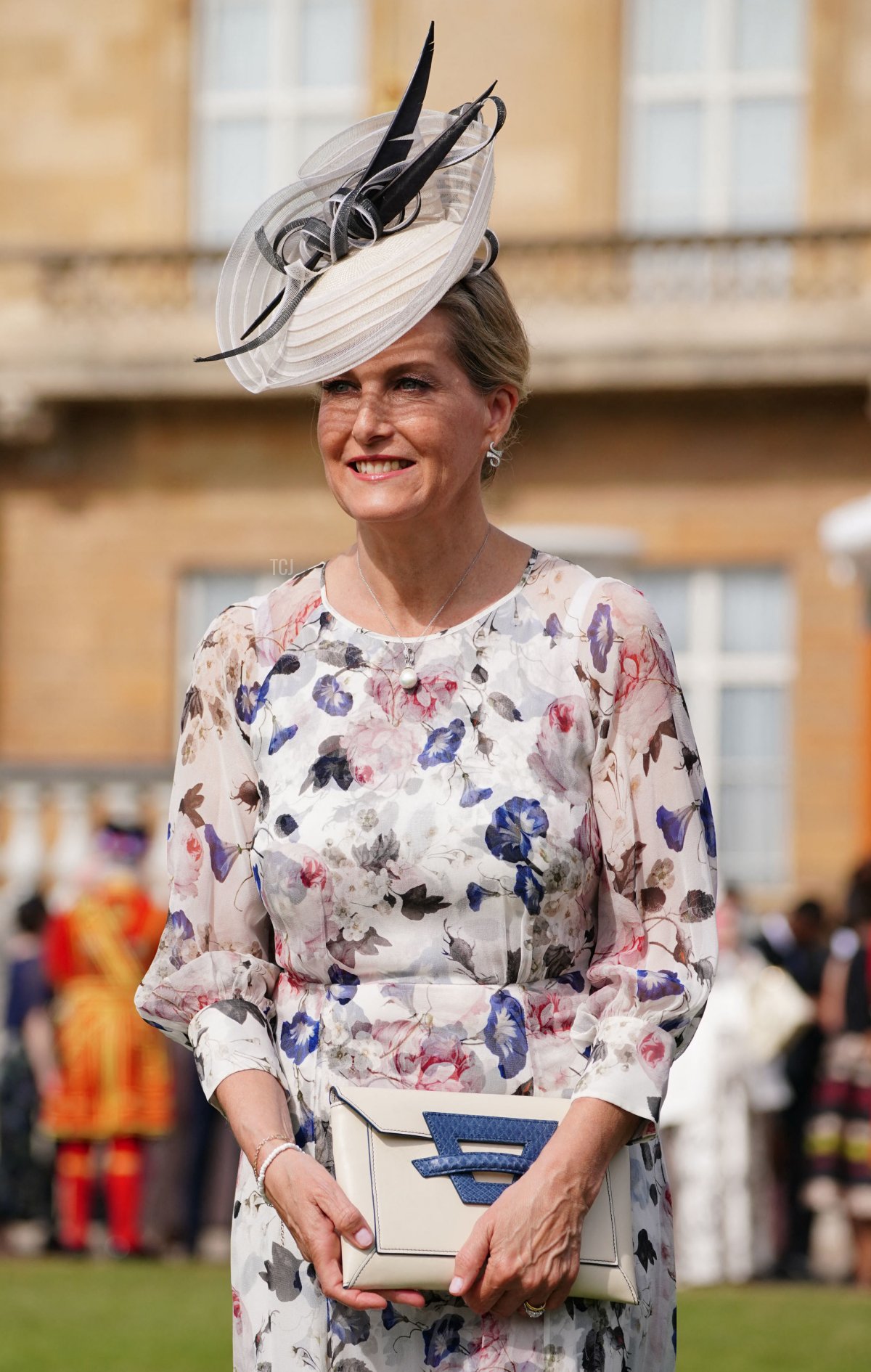 Sophie, contessa di Wessex, partecipa a una festa di giardino reale a Buckingham Palace a Londra il 18 maggio 2022