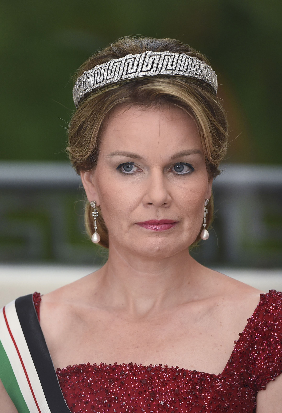 La Regina dei Belgi partecipa a un banchetto di stato a Laeken per i Re e la Regina di Giordania il 18 maggio 2016 (JOHN THYS/AFP/Getty Images)