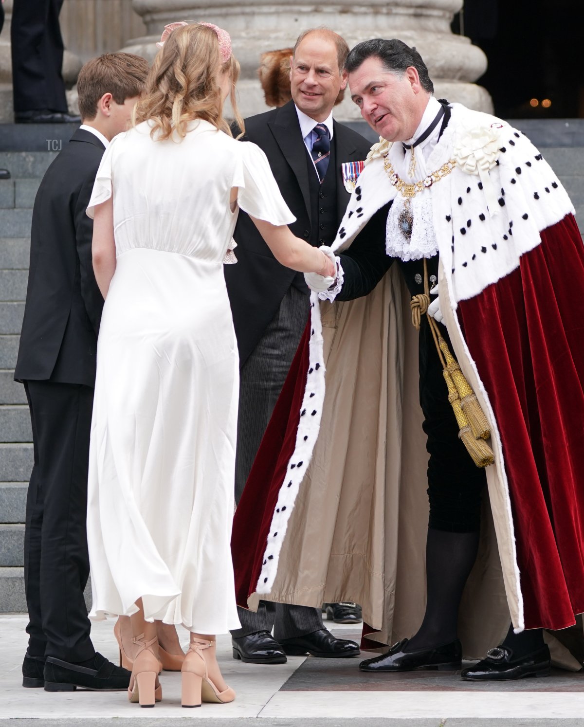 James, Visconte Severn, Lady Louise Windsor e il Principe Edward, Conte di Wessex, arrivano per il Servizio Nazionale di Ringraziamento per celebrare il Giubileo di Platino di Sua Maestà la Regina presso la Cattedrale di San Paolo il 3 giugno 2022 a Londra, Inghilterra