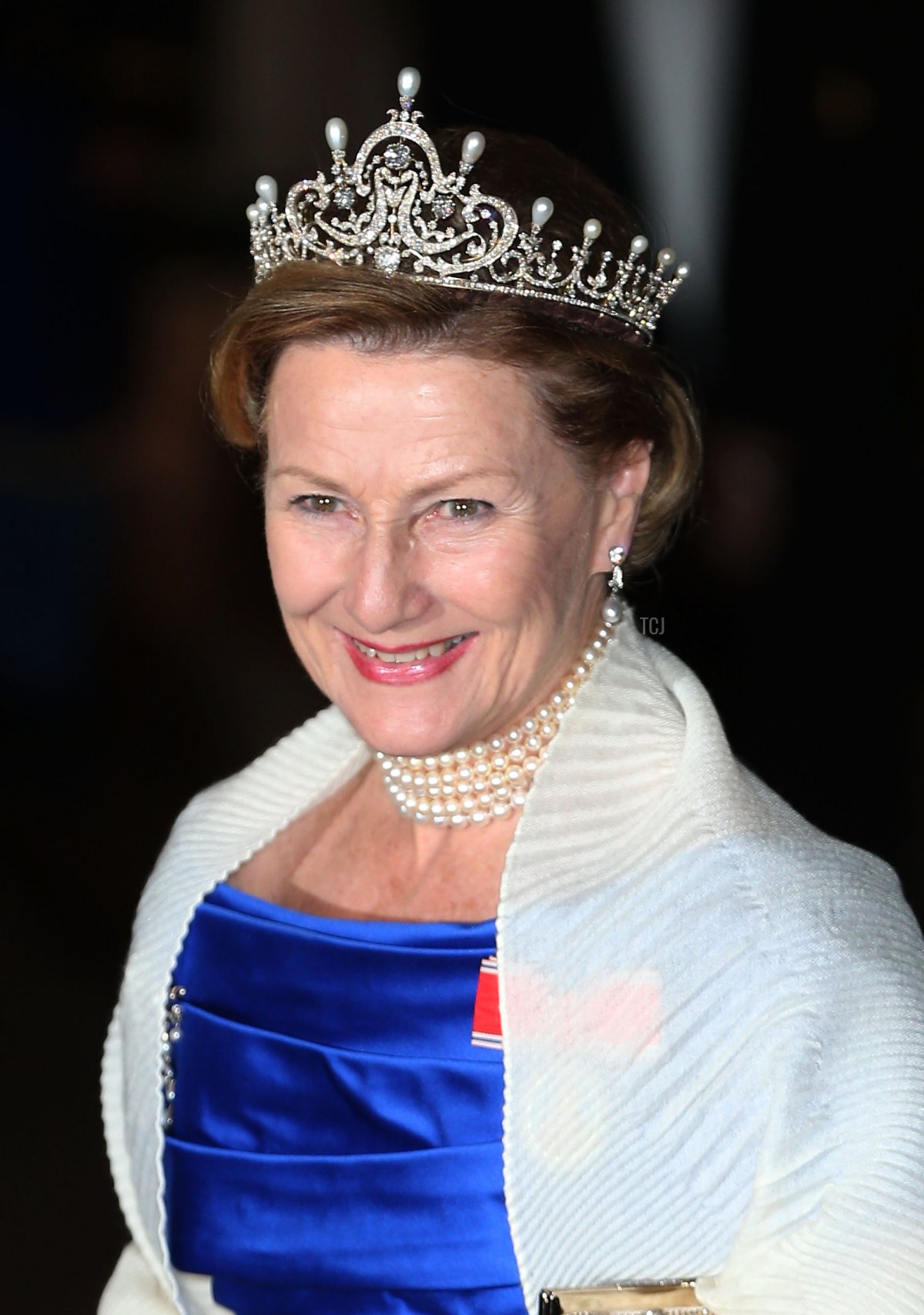 La regina Sonja di Norvegia partecipa alla cena di gala per il matrimonio del Principe Guillaume di Lussemburgo e Stephanie de Lannoy al Palazzo Granducale il 19 ottobre 2012 in Lussemburgo,