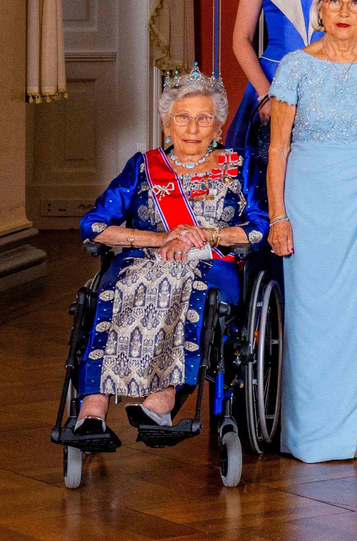 Norway's Princess Ingrid Alexandra (front C) poses for a with Norway's Queen Sonja and King Harald and other guests on the occasion of a gala dinner for her 18th birthday in Oslo on June 17, 2022