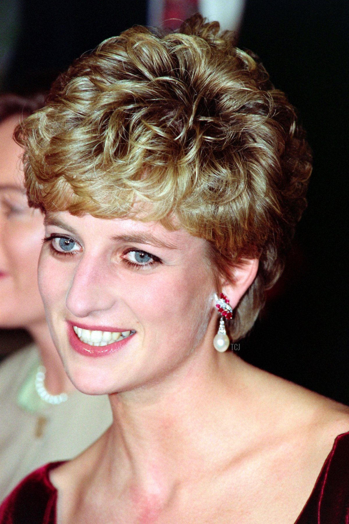 Diana, Principessa del Galles, arriva al Palais des Congrès di Lille il 15 novembre 1992 per l'apertura dell'oratorio di Paul McCartney 'Liverpool'.