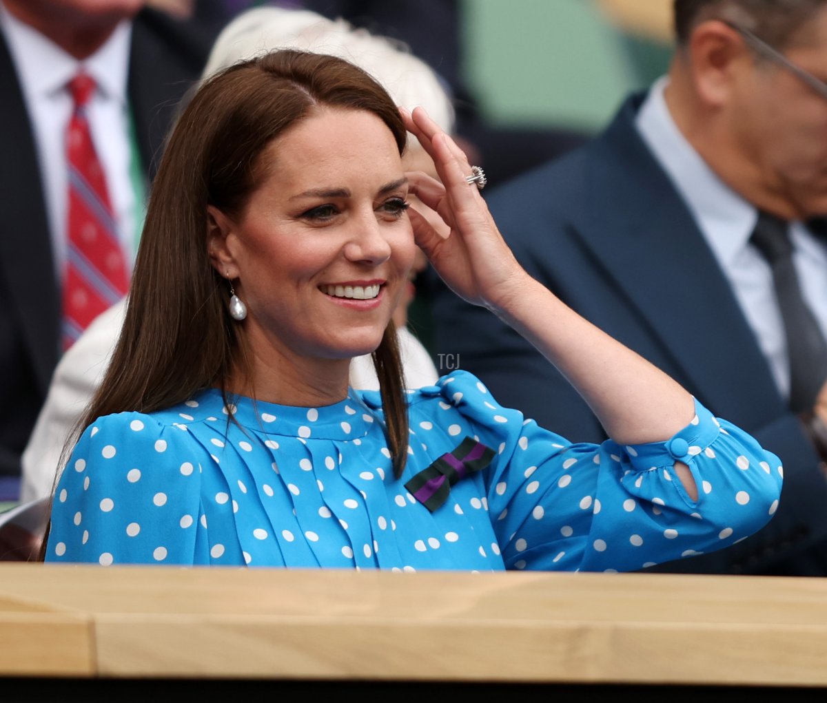 Catherine, Duchessa di Cambridge e il Principe William, Duca di Cambridge osservano in Royal Box prima che Novak Djokovic giochi un colpo contro Jannik Sinner durante il loro match di quarti di finale