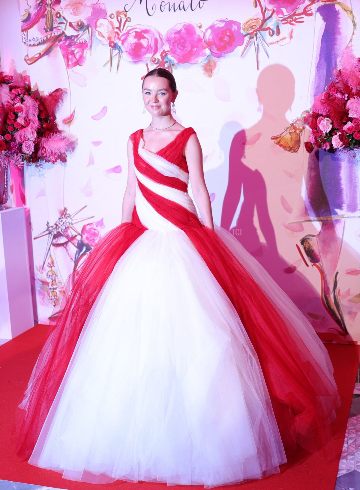 Alexandra di Hannover, quarta figlia della Principessa Caroline di Monaco, posano per una photocall durante il 'Bal de la Rose' (Bal Rose), a Monaco, l'8 luglio 2022