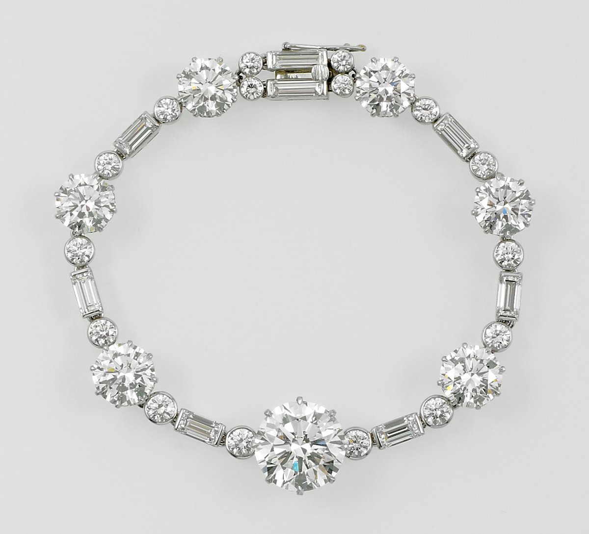 Garrard & Co. Ltd, The South Africa Necklace and Bracelet, 1947-52