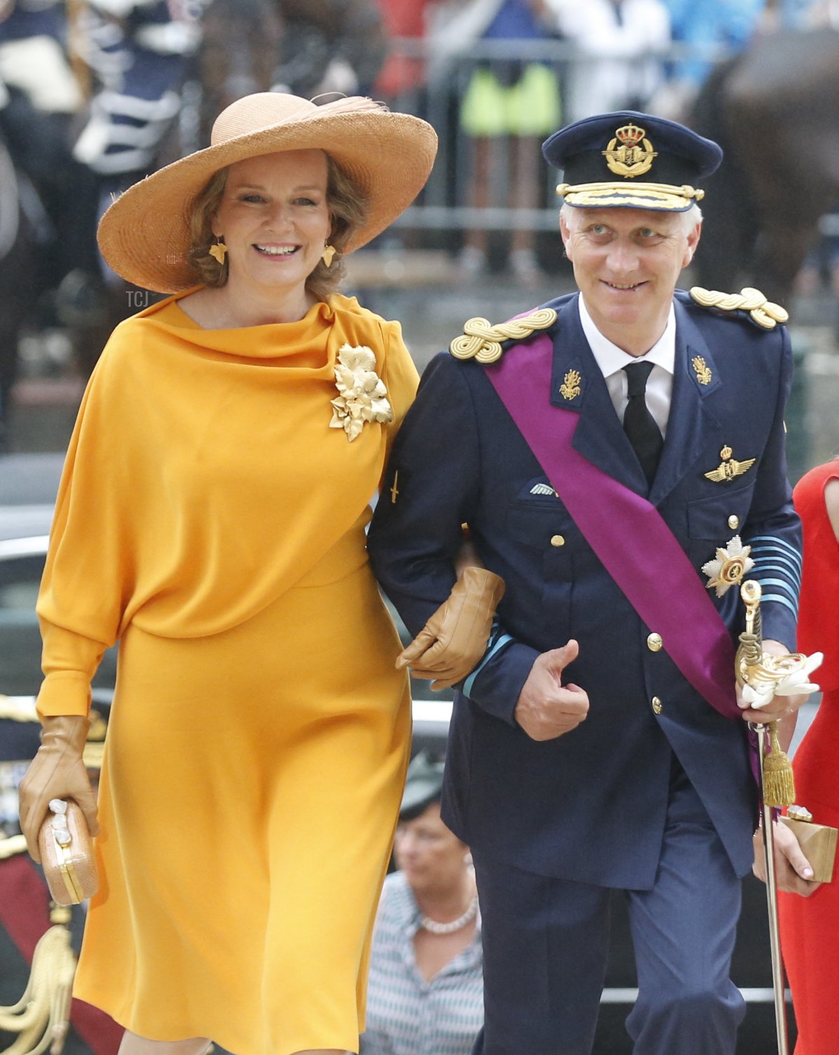 La famiglia reale del Belgio, il Principe Gabriel, la Regina Matilde del Belgio, il Re Filippo, la Principessa Ereditaria Elisabetta e il Principe Emmanuel arrivano per la messa Te Deum, in occasione della Festa Nazionale belga, presso la Cattedrale di San Michele e San Gudula a Bruxelles, il 21 luglio 2022