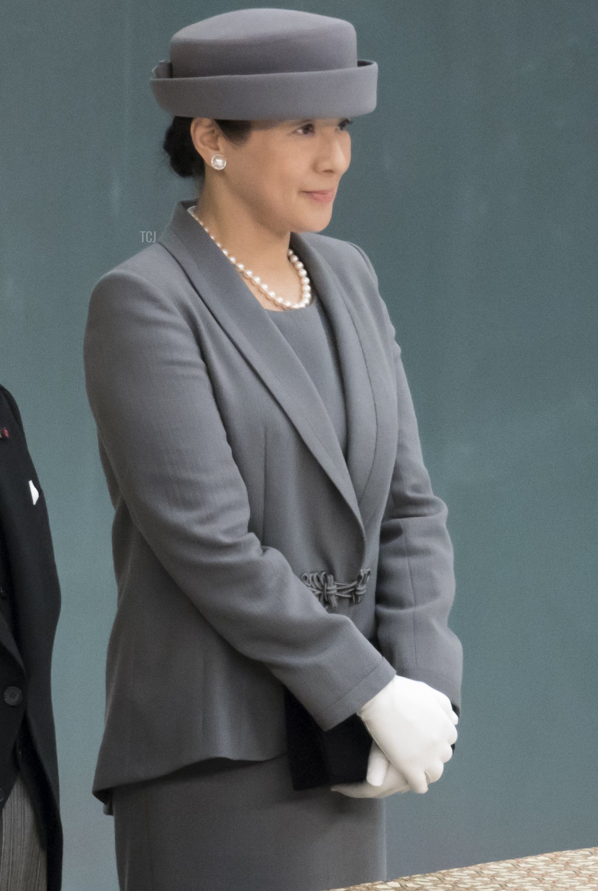 L'Imperatore del Giappone Naruhito (L) e l'Imperatrice Masako (R) partecipano a una cerimonia commemorativa che segna il 74° anniversario della resa del Giappone nella Seconda Guerra Mondiale presso la sala Nippon Budokan il 15 agosto 2019 a Tokyo, Giappone