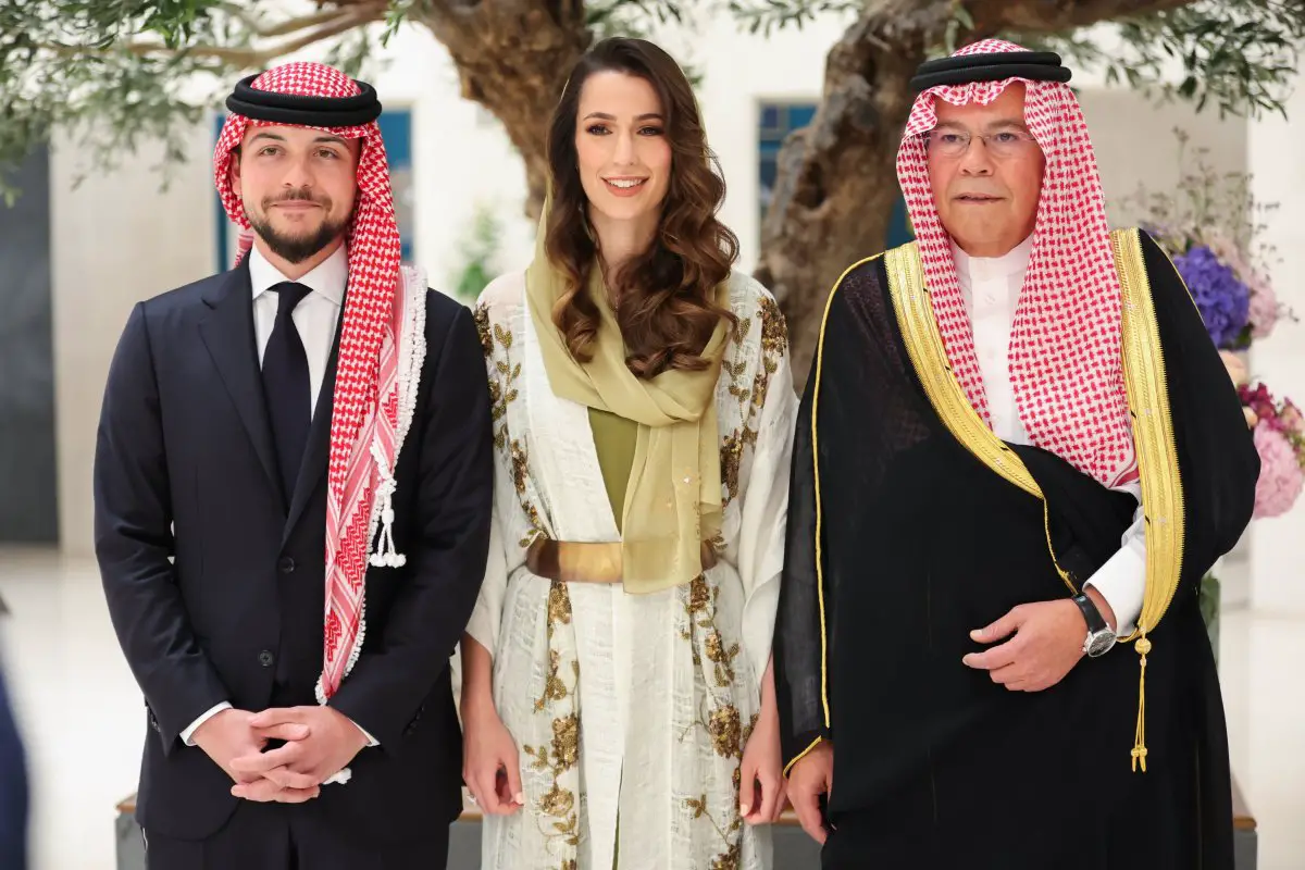 Durante il fidanzamento di Sua Altezza Reale il Principe Ereditario Al Hussein con la signorina Rajwa Khaled bin Musaed bin Saif bin Abdulaziz Al Saif, a Riyadh, in presenza delle Loro Maestà il Re Abdullah II e la Regina Rania