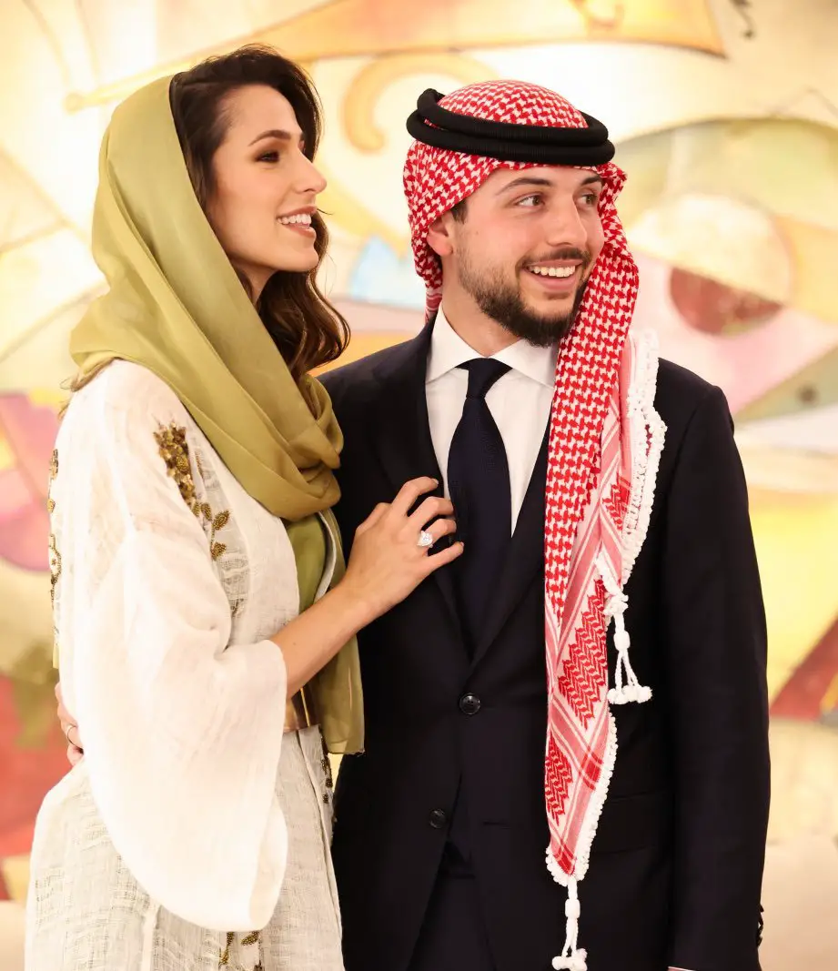 Durante il fidanzamento di Sua Altezza Reale il Principe Ereditario Al Hussein con la signorina Rajwa Khaled bin Musaed bin Saif bin Abdulaziz Al Saif, a Riyadh, in presenza delle Loro Maestà il Re Abdullah II e la Regina Rania