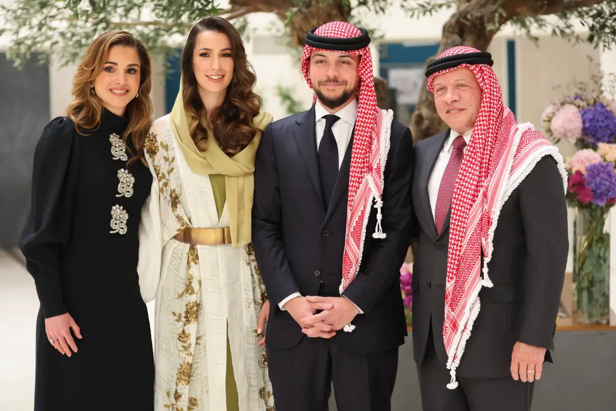 Durante il fidanzamento di Sua Altezza Reale il Principe Ereditario Al Hussein con la signorina Rajwa Khaled bin Musaed bin Saif bin Abdulaziz Al Saif, a Riyadh, in presenza delle Loro Maestà il Re Abdullah II e la Regina Rania