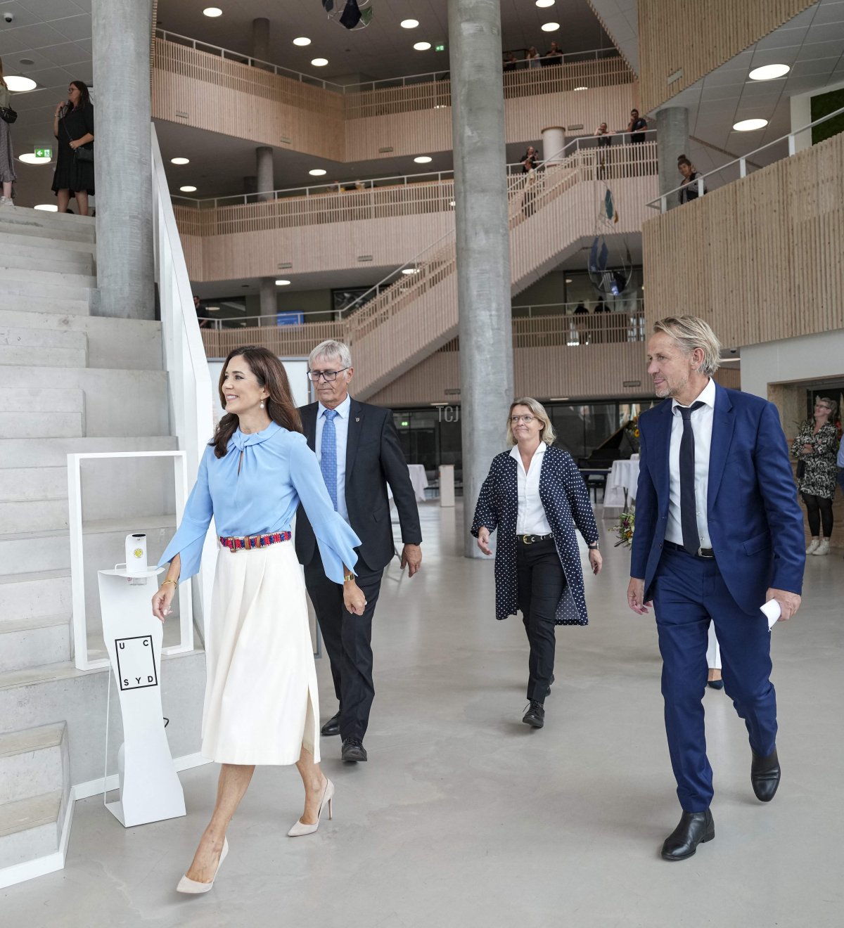 La Principessa ereditaria Mary di Danimarca visita con il preside Alexander von Oettingen mentre inaugura il Campus UC SYD Kolding il 6 settembre 2022 a Kolding, Danimarca