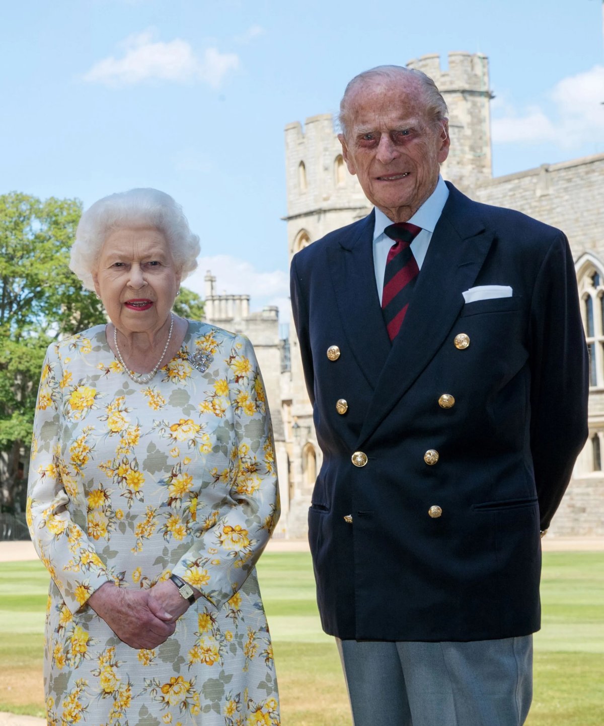 La Regina e il Duca di Edimburgo in un’immagine rilasciata per celebrare il suo 99° compleanno, 2020