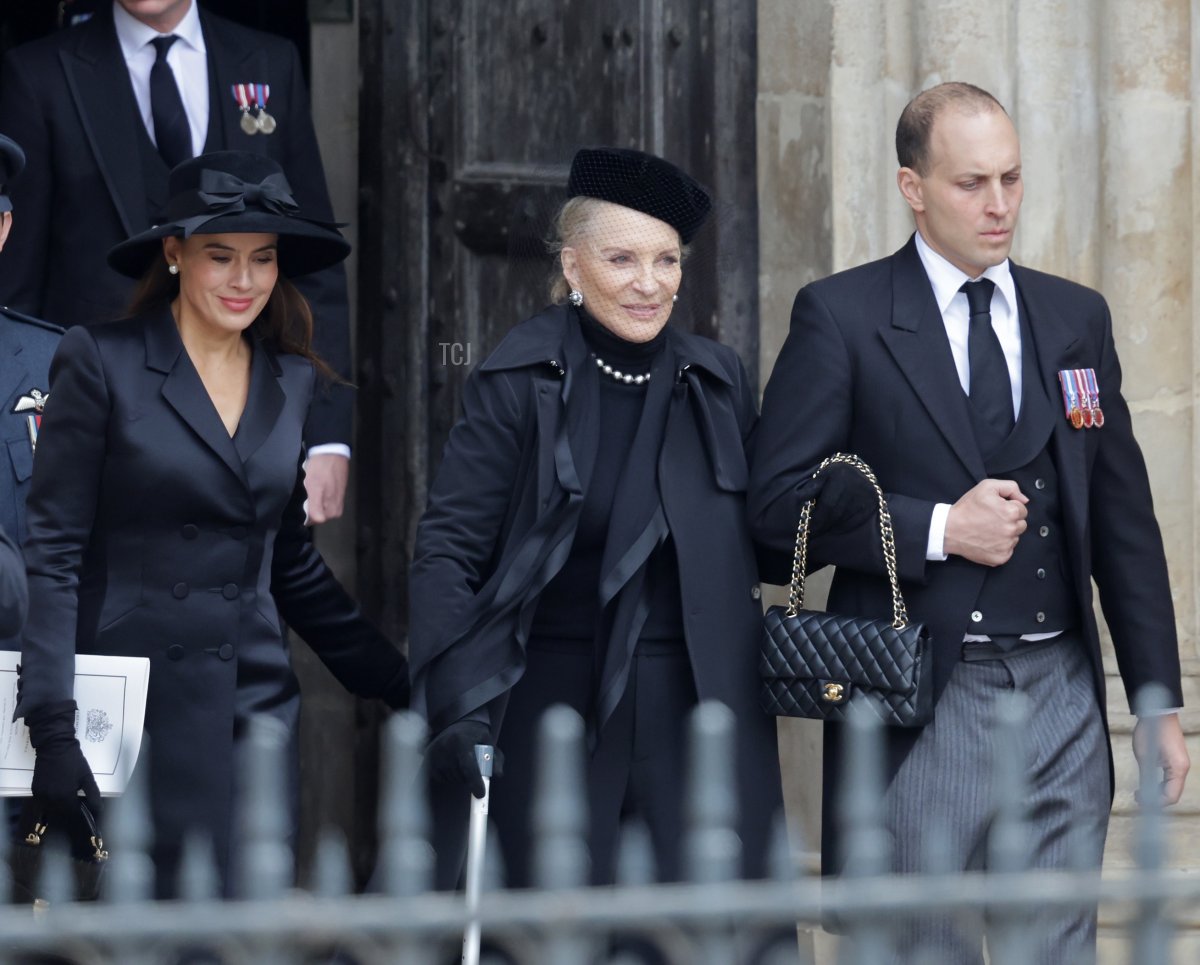 Sophie Winkleman, Principessa Michael di Kent e Lord Frederick Windsor lasciano Westminster Abbey durante il funerale di stato della Regina Elisabetta II il 19 settembre 2022 a Londra, Inghilterra