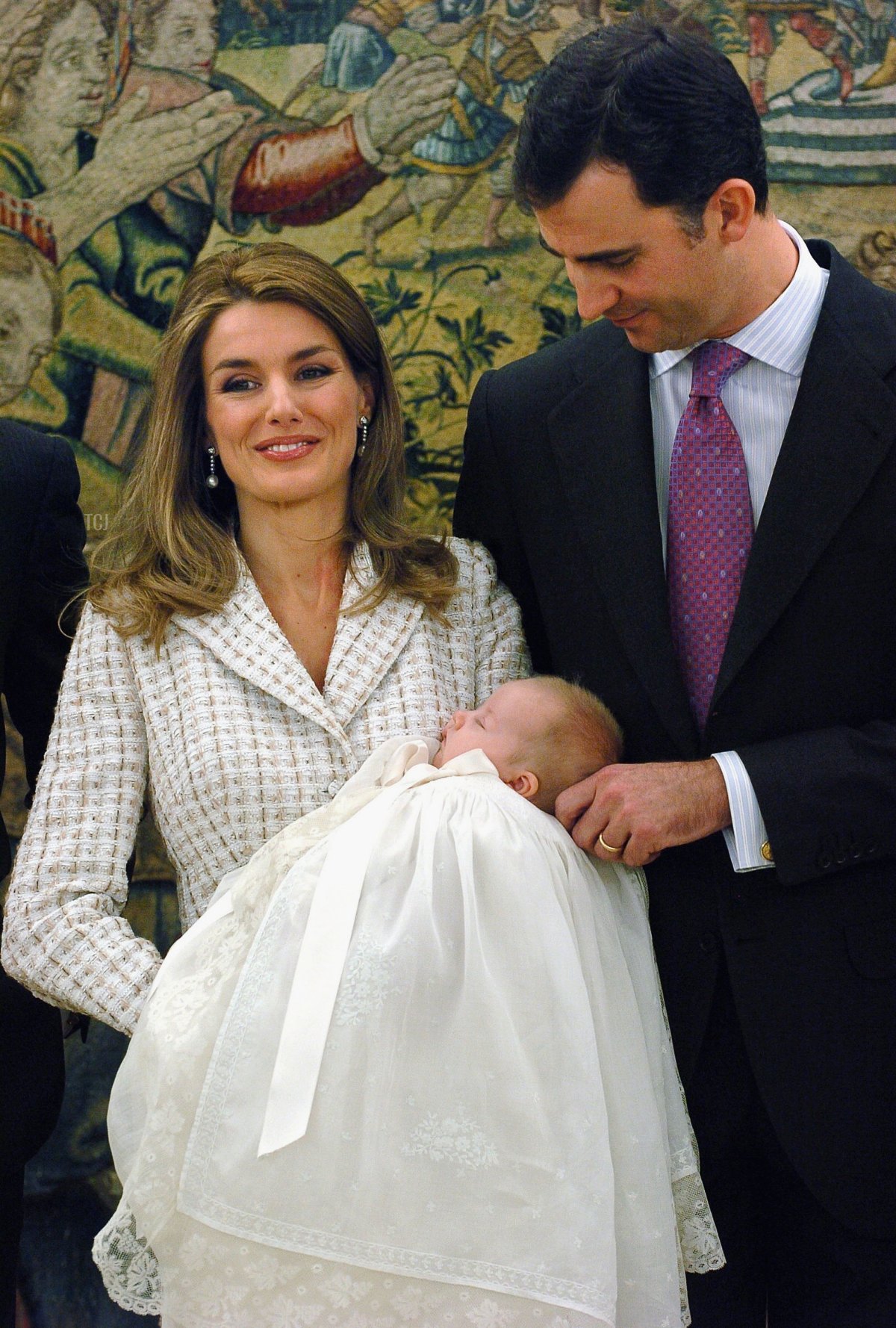 Principessa Letizia, Principe Felipe e Principessa Leonor partecipano al Battesimo della Principessa Leonor, presso il Palazzo Reale il 14 gennaio 2006 a Madrid, Spagna