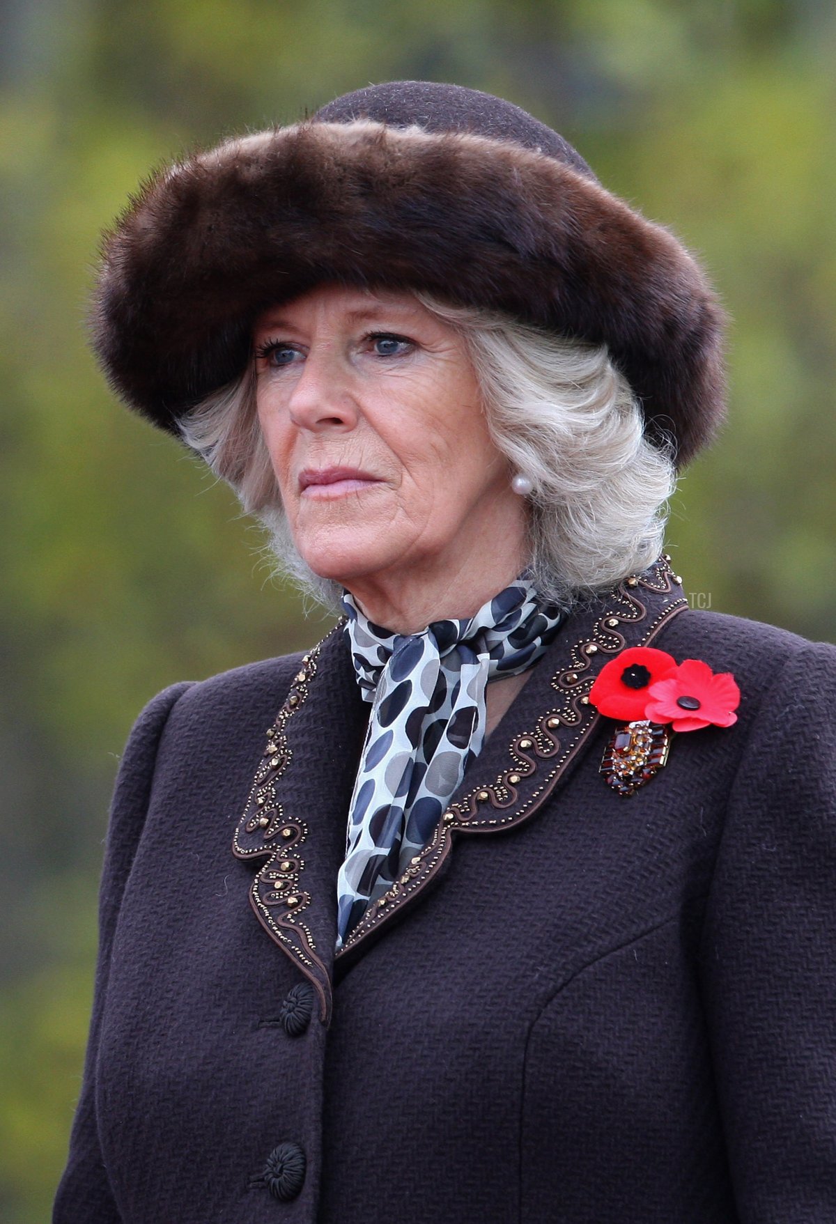 Camilla, Duchessa di Cornovaglia partecipa a un evento centenario della Marina a Duntza Head, HMC Dockyard Esquimalt, il 9 novembre 2009, a Victoria, Canada