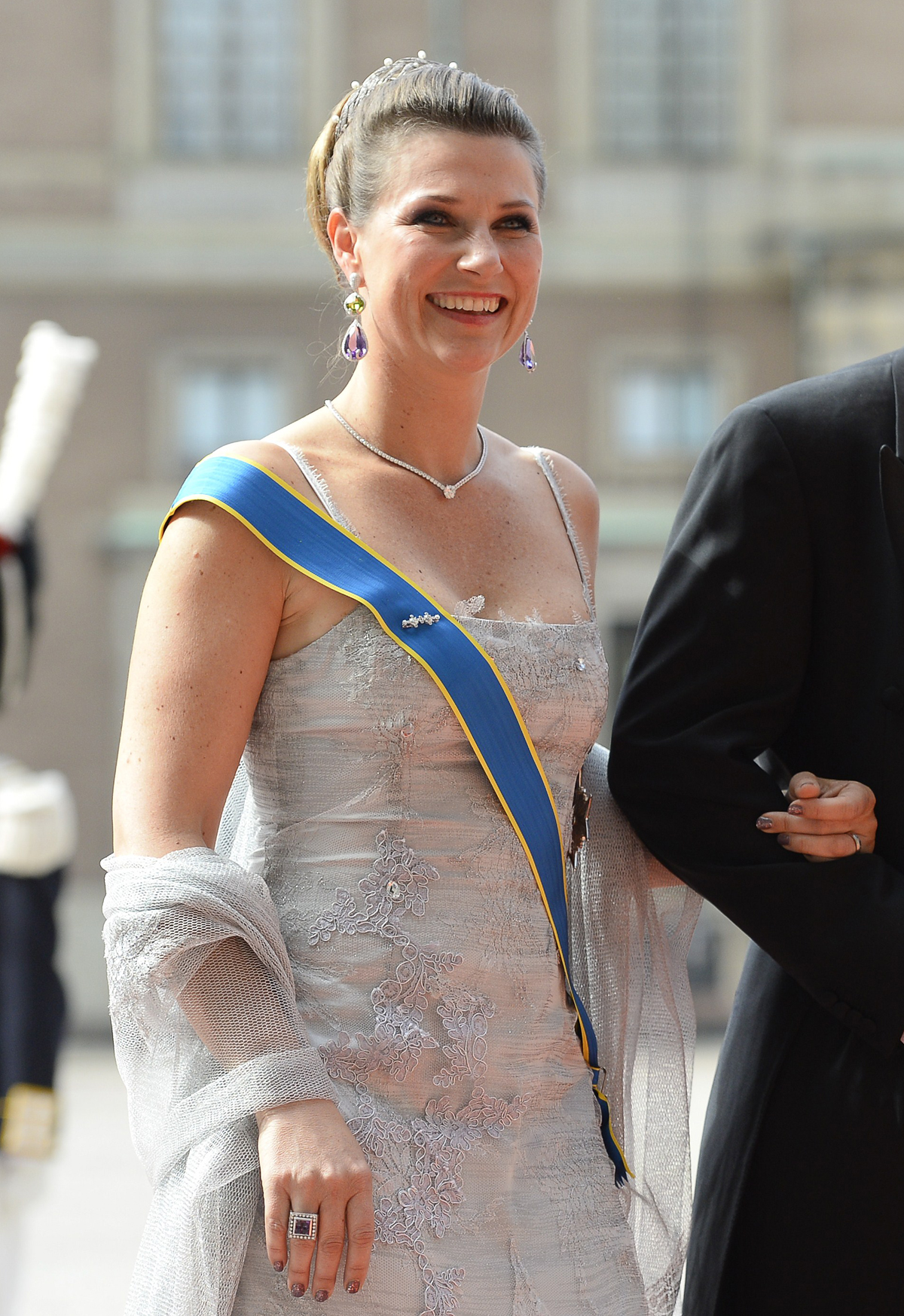 La Principessa Marta Louise di Norvegia partecipa al matrimonio reale del Principe Carl Filippo e della Principessa Sofia a Stoccolma il 13 giugno 2015 (JONATHAN NACKSTRAND/AFP/Getty Images)