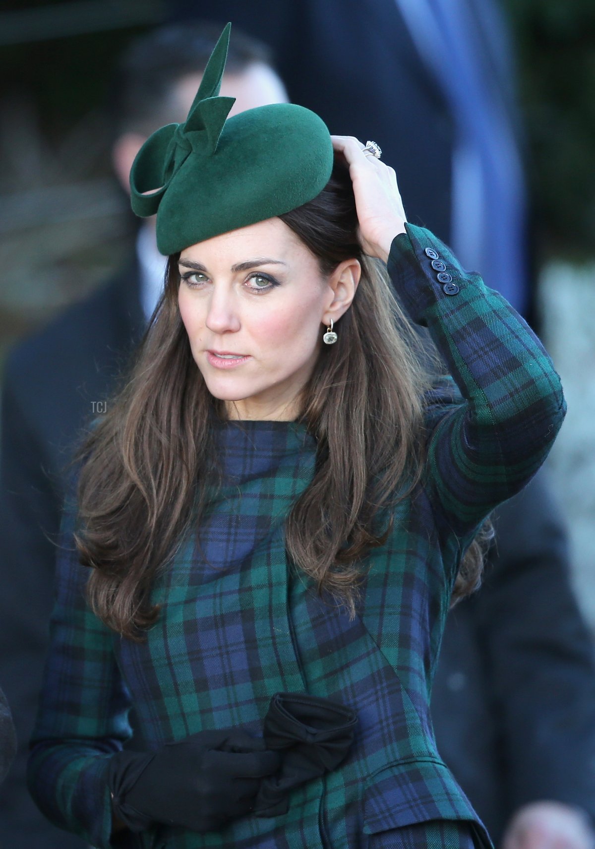 Catherine, Duchessa di Cambridge lascia il servizio di Natale a Sandringham il 25 dicembre 2013 a King's Lynn, Inghilterra